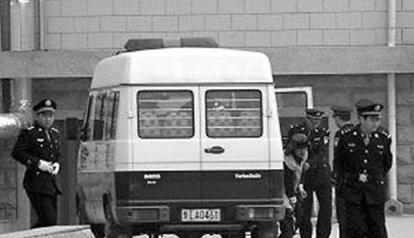 回顾特大反黑案件恶名远扬的大庆张老大终于被法律惩治