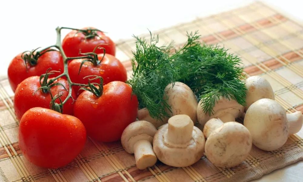 蘑菇|年夜饭“加点”蘑菇！研究发现：“一点点”就能让饭菜更健康、更营养