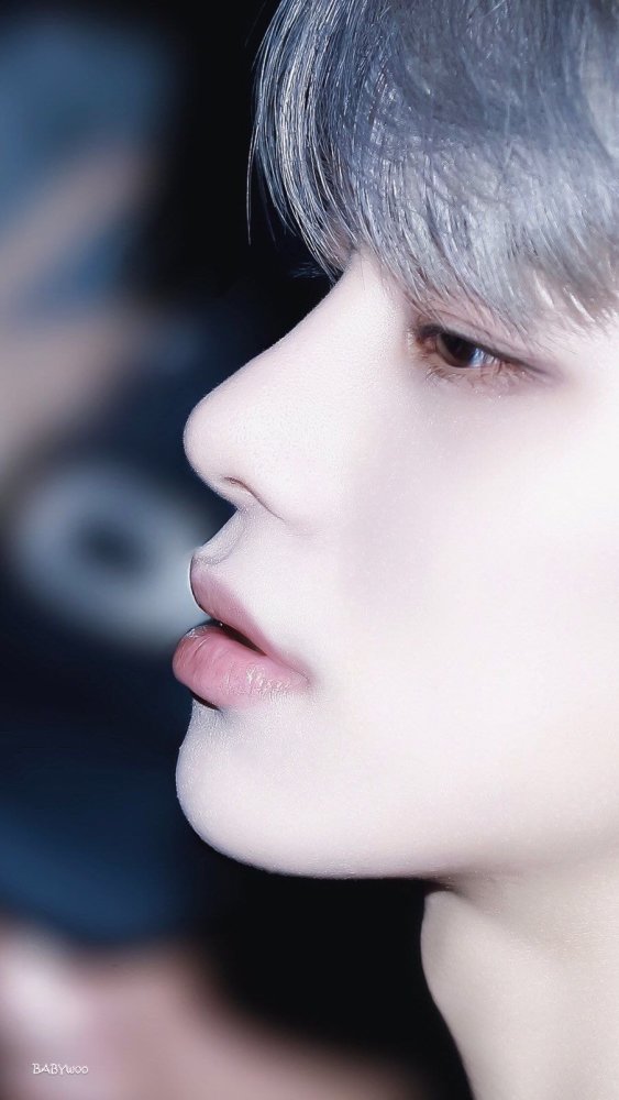 被称为站姐的自豪感的男团怼脸照合集帅哥就要放大看