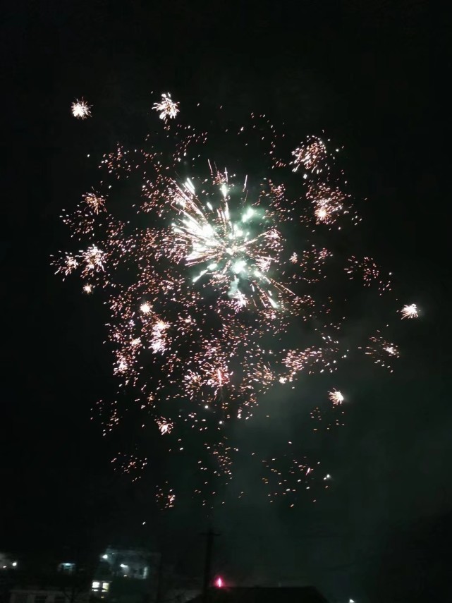 烟花水月,一叶兰舟,一阕清词,一笺心语.2.