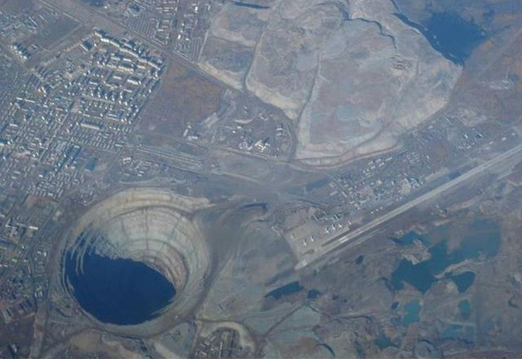 地球|地底1万米之下究竟有什么？说出来你可能不信！