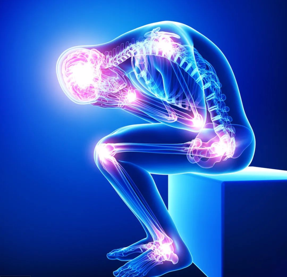 心肌梗塞|38岁男子腹疼，查出心梗，专家提醒：识别5大“警讯”，别病急乱投医