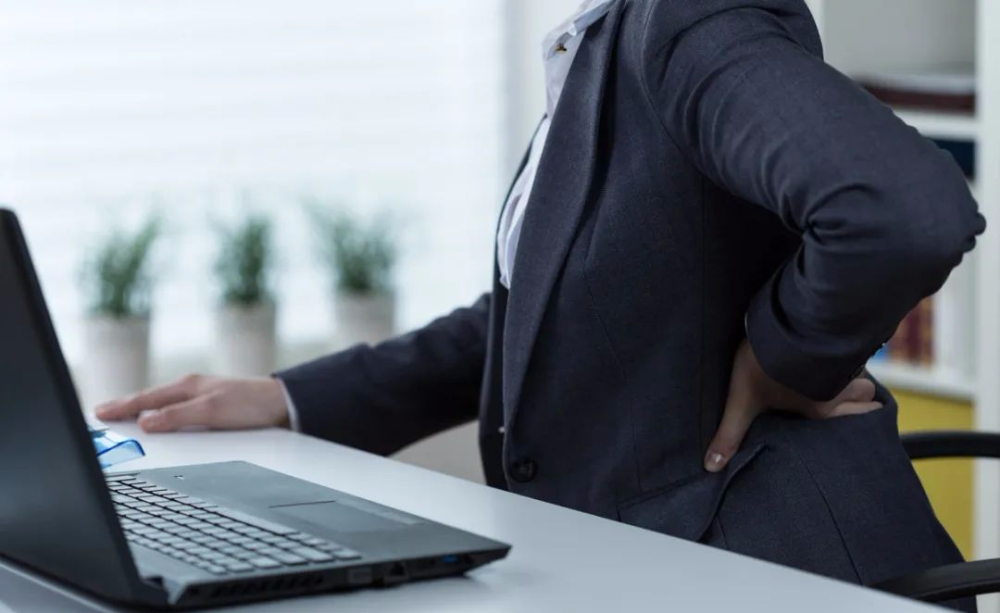 心肌梗塞|38岁男子腹疼，查出心梗，专家提醒：识别5大“警讯”，别病急乱投医