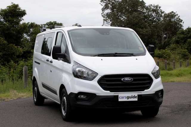 2021款福特全顺transit适合日常运输但不能处理越野路段