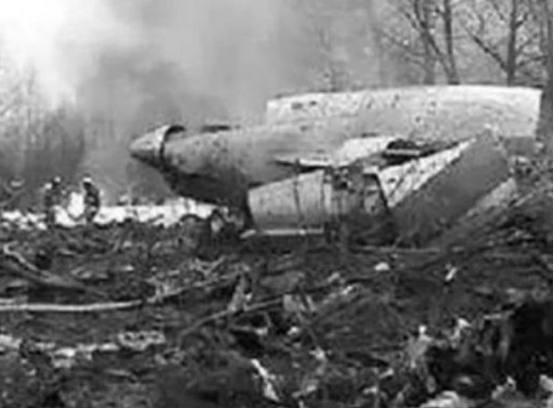 广西|广西两位村民：进山采药意外发现飞机残骸，揭开尘封52年的历史