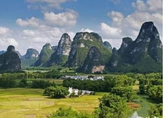 广西|广西两位村民：进山采药意外发现飞机残骸，揭开尘封52年的历史