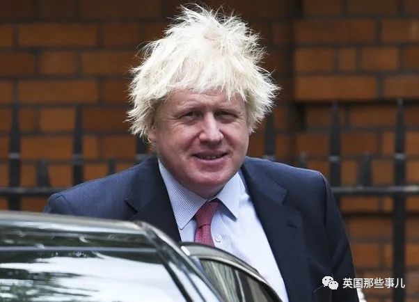当首相1年多,鲍里斯也秃了?原来他头发乱,只是秃的保护色!