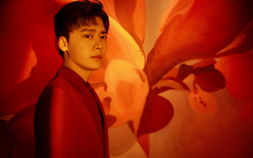 李易峰2021央视春晚粉丝节目太感动了哥哥说的人多是真的人多