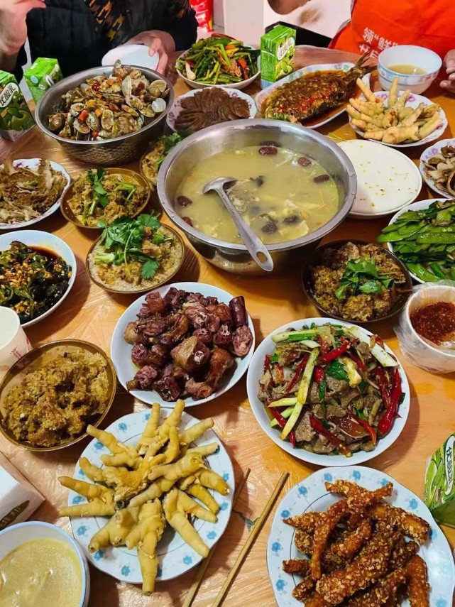快来晒出你最美的团年饭_腾讯网