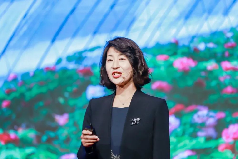 牡丹花|“秀新啊，你能不能送我一盆牡丹花？一定要让它大年初一开” ｜张秀新