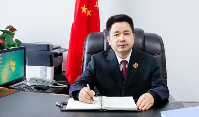 翁跃强检察长新春贺词:乘风破浪,踏歌而行!