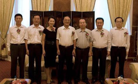 孙喜双赶上了中国房地产最后的黄金时期,在短短几年之内,他凭借着过人