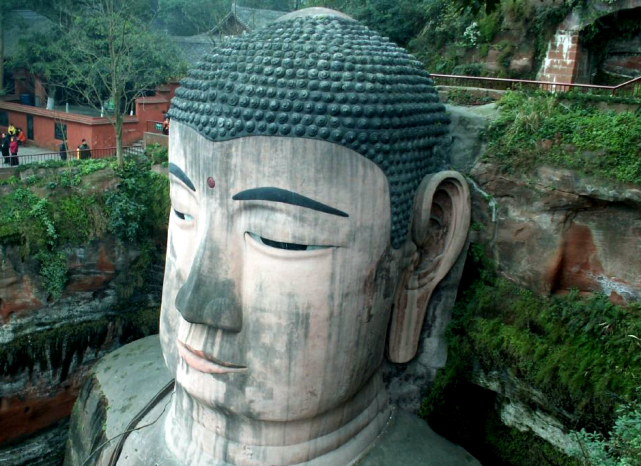 重建大像阁给乐山大佛加个盖避免其风吹雨淋你赞同吗