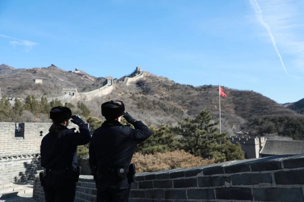 长城卫士向全国人民拜年!