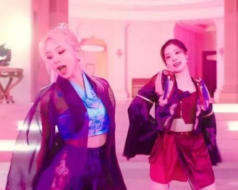 Twice抄袭blackpink的服装 Jyp承认失误 并主动道歉 今日热点