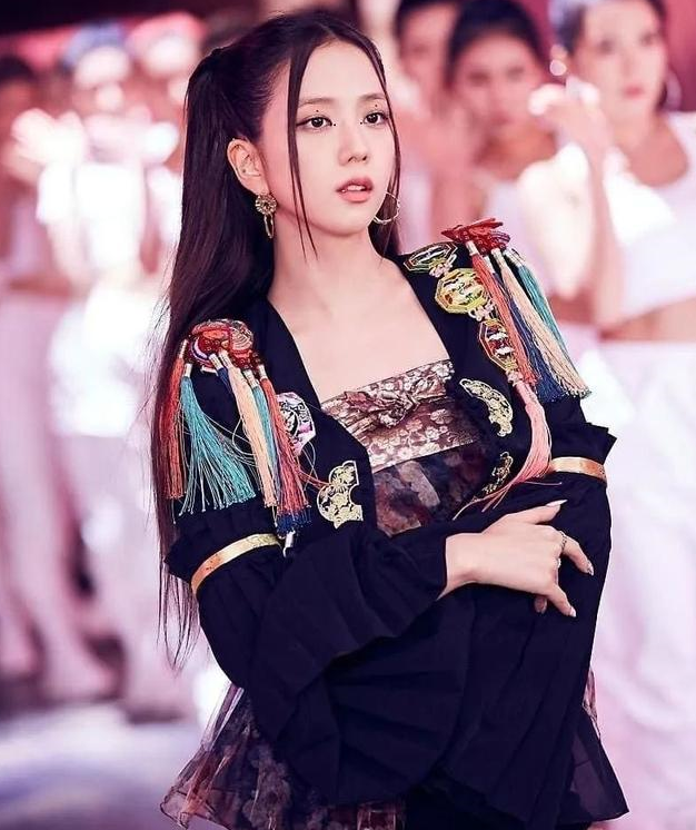 Twice抄袭blackpink的服装 Jyp承认失误 并主动道歉 今日热点