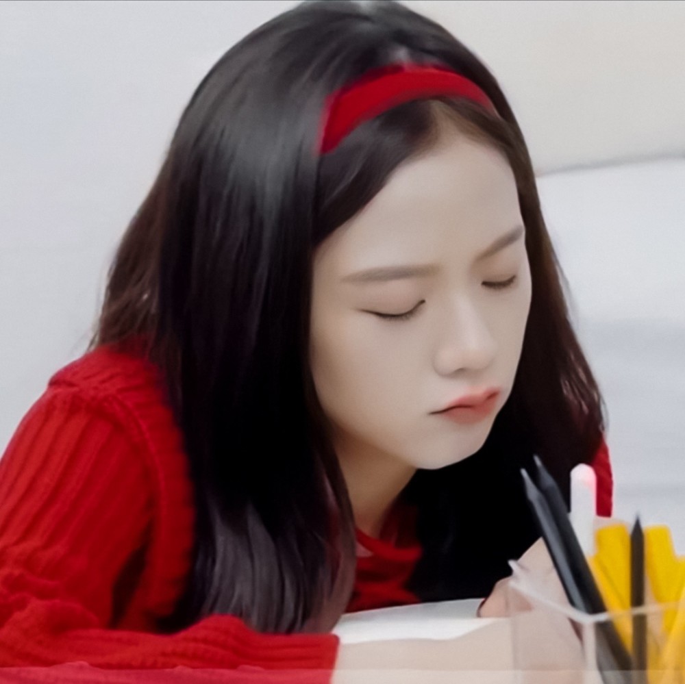 头像你们用温柔形容jisoo而我用jisoo解释温柔