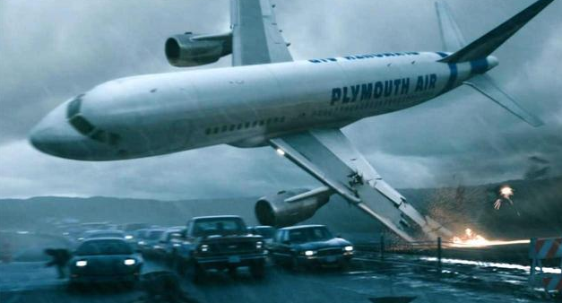 飞行员悄悄关闭发动机,飞机失去动力坠毁,217名乘客葬身大西洋