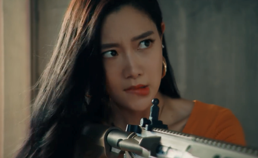 差点没认出唐探3的比基尼美女原来她是大火的宅男女神