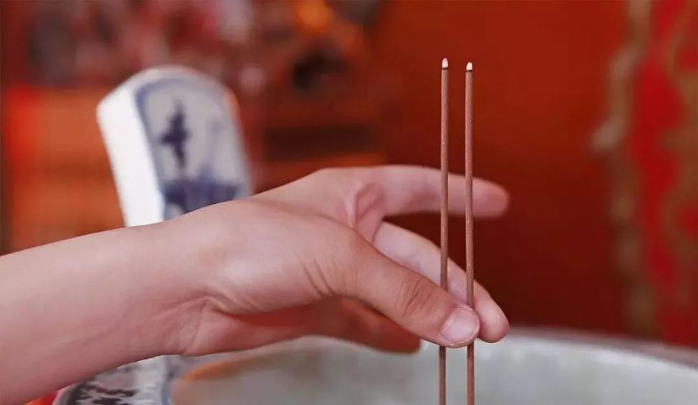 道教的上香的礼仪及禁忌附详细图片