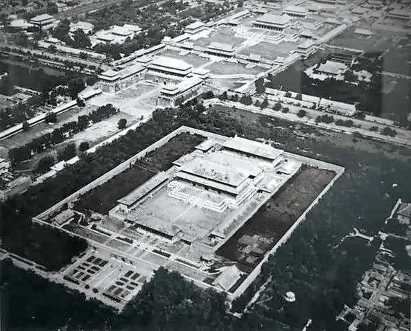 国家祭祀分为三等,与太庙祭祖同为"大祀"的还有在天坛,先农坛和社稷坛