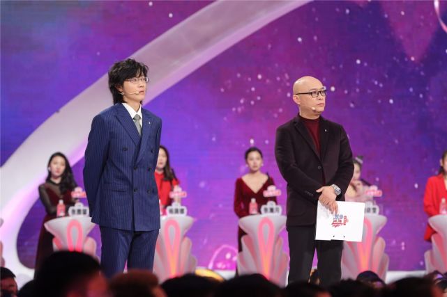 非诚勿扰钢琴小王子返场受欢迎男女嘉宾成欢喜冤家