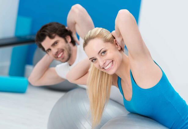 肝病|身体出现这6个症状，要留意！别患了肝病才后悔，及时检查