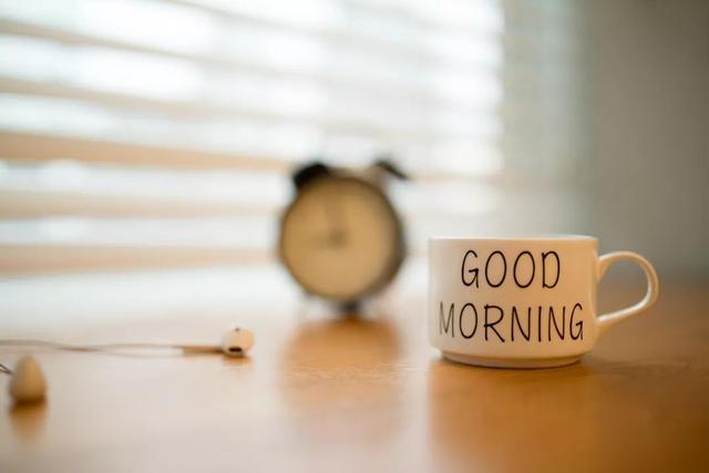 乙肝|60岁乙肝患者，半年转氨酶从350降到38，医生直夸：4件事做得很好