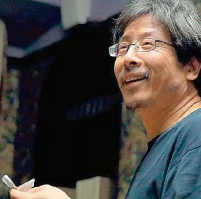 冷军画一幅发动机卖出1897万惹争议到底是画还是图片