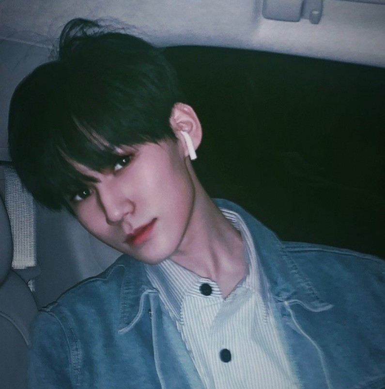 头像张真源你好我想要一份超大的快乐