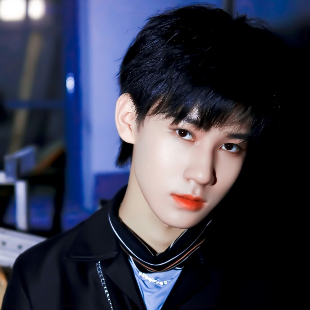 头像张真源|你好,我想要一份超大的快乐._腾讯新闻