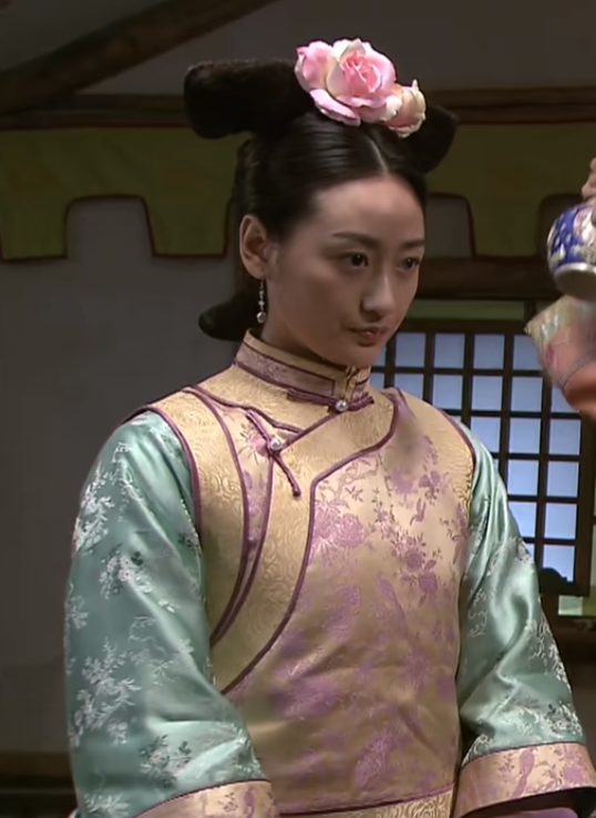 e姐这位宫女是什么身份?叫什么名字?