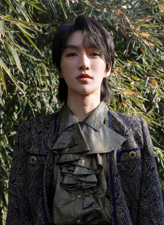 丑女不配谈两性肖骁就不当言论道歉网友之前不是挺刚吗