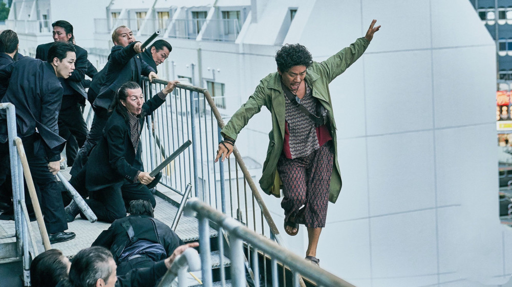 《唐人街探案3》真实的日本黑社会有多悲催?被警方整得不成人样