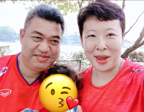 女排队员玩自拍什么牛,丁霞小傲娇,龚翔宇郁闷,张常宁故意淡定