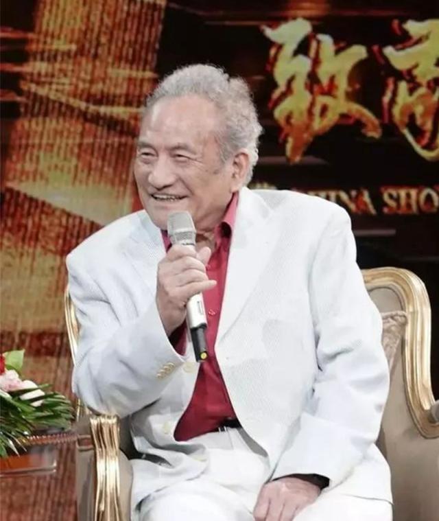 著名表演艺术家杨在葆去世搭档刘晓庆晒剧照悼念大哥一路走好