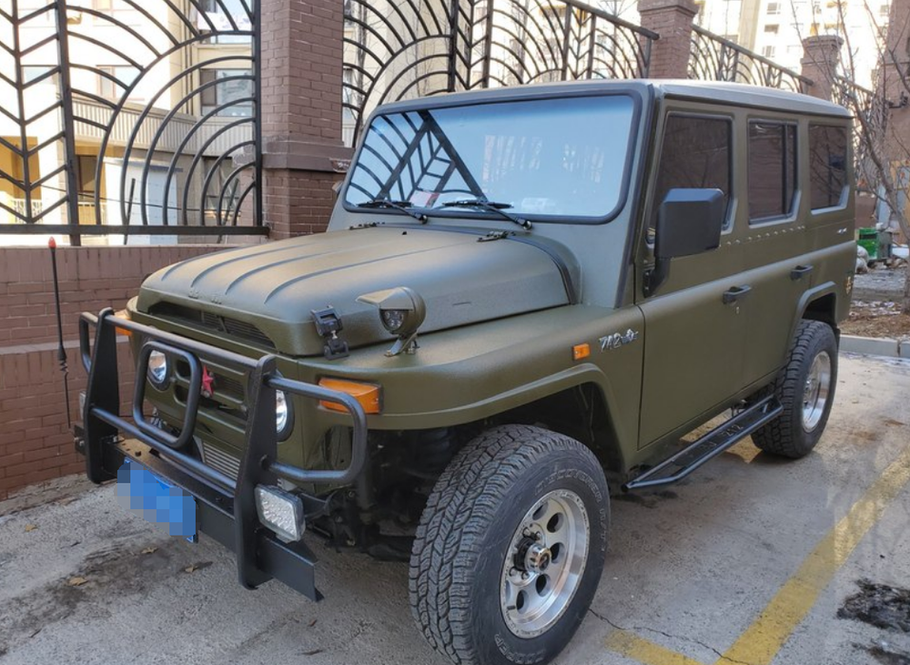 摩登汽车来了老北汽代工看看bj212你买会吗