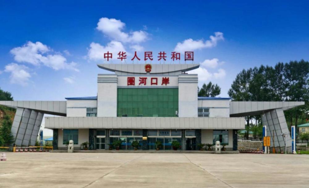 如果逃犯越过国境线1米后还能扣动扳机吗说了你可能不信