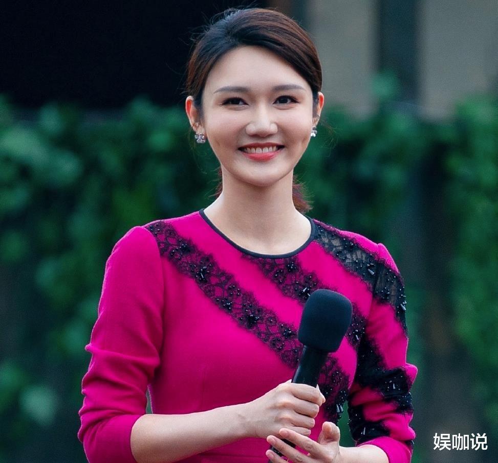 主持人龙洋春晚再口误,网友吐槽,他却说了句公道话