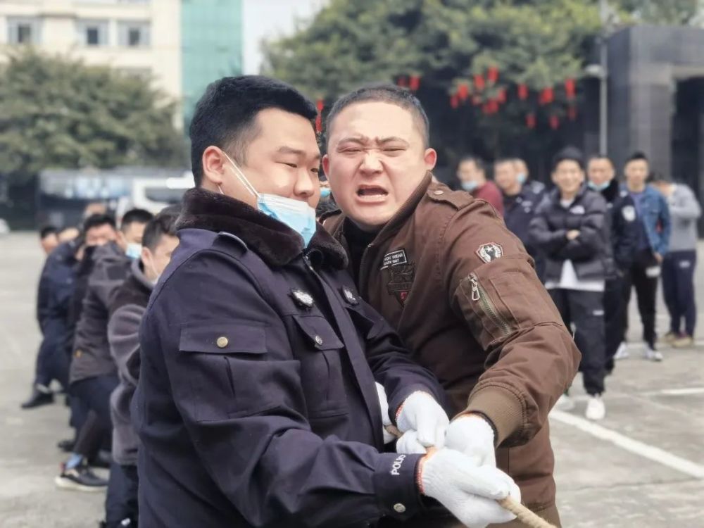 留蓉过牛年丨关爱暖警心 幸福健康年