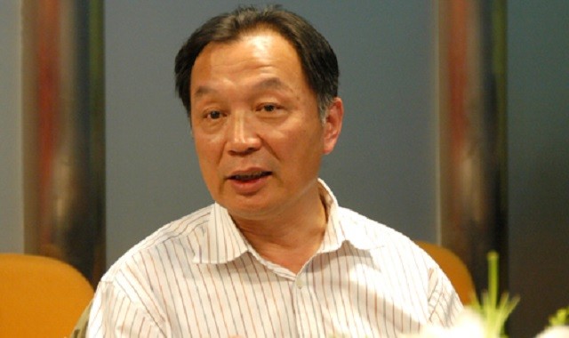 温铁军教授中国人不要拿命换钱呼吁人们慢下来