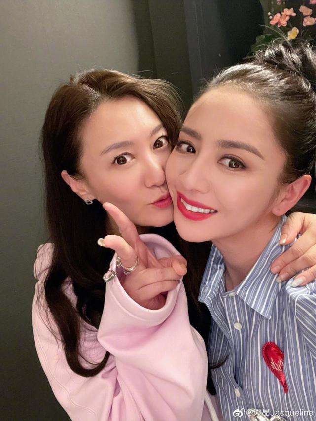 网友们找不到陈思诚和佟丽娅合照的照片,是刻意为之还是另有隐情?