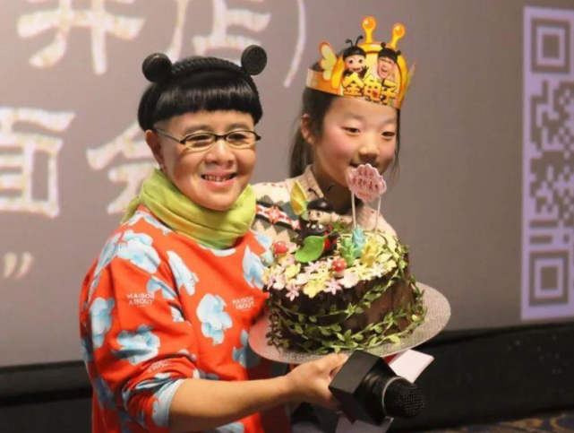 央视少儿主持人金龟子结婚31年不做家务丈夫也是央视主持人