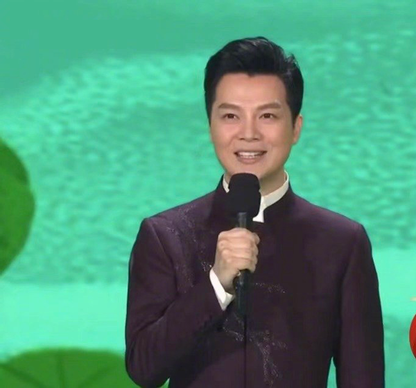 朱军爆料春晚零点内幕黑色三分钟差点重现全亏任鲁豫救场