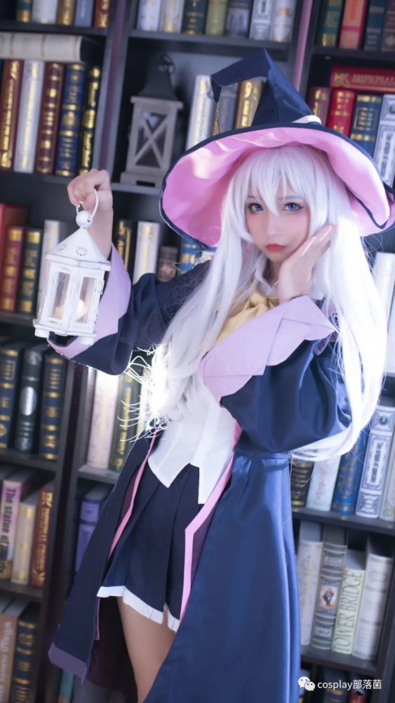 cos:魔女之旅伊蕾娜cos正片@小鱼