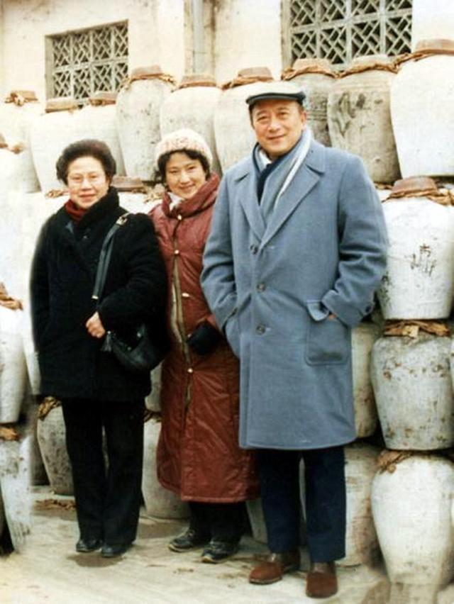 孙道临与"林妹妹"王文娟的爱情故事,才子佳人相濡以沫40多年_腾讯新闻