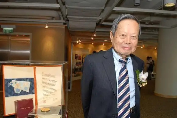 杨振宁|98岁高龄的杨振宁为何时常被“喷”？我们错怪他了！