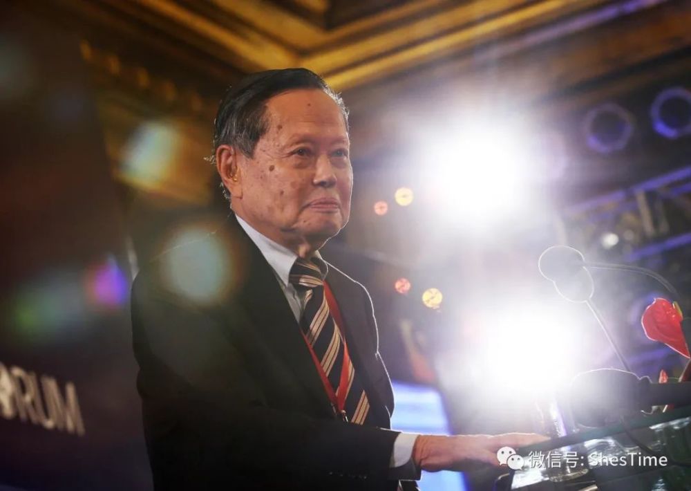 杨振宁|杨振宁的最后一战，宁愿得罪中科院，也要反对中国科技“大跃进”