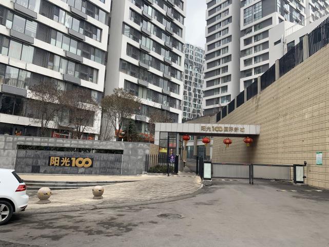 济南兴济河流过的小区,阳光100小区,实际居住怎么样呢?