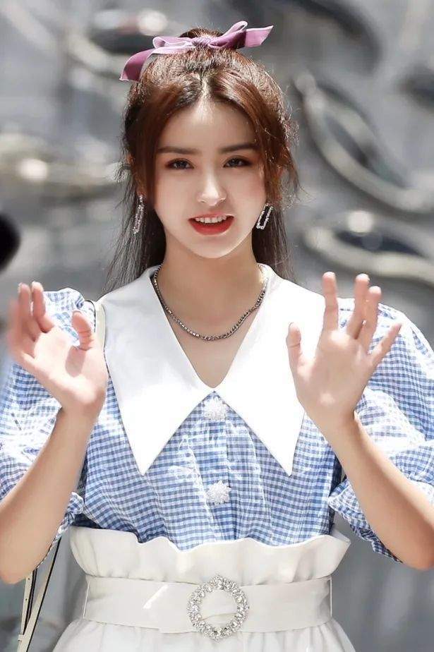 大胸女孩千万别买这几件衣服